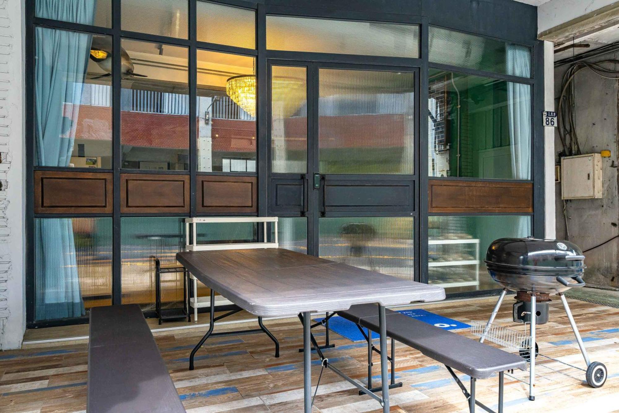 Blue House Homestay Hualien City Exterior photo